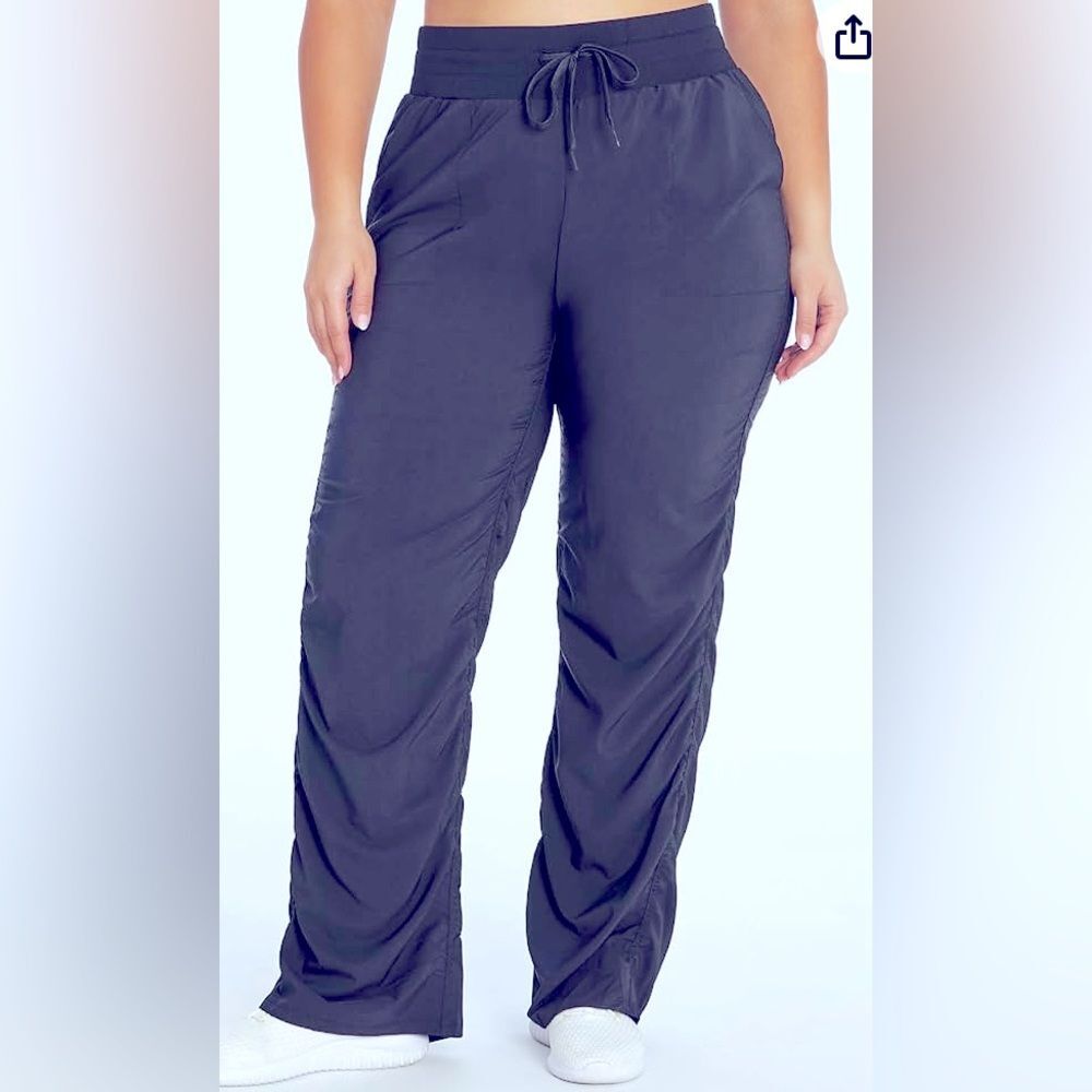 Women’s Marika curves drawstring waist athleisure pants in Navy NWT size 1x